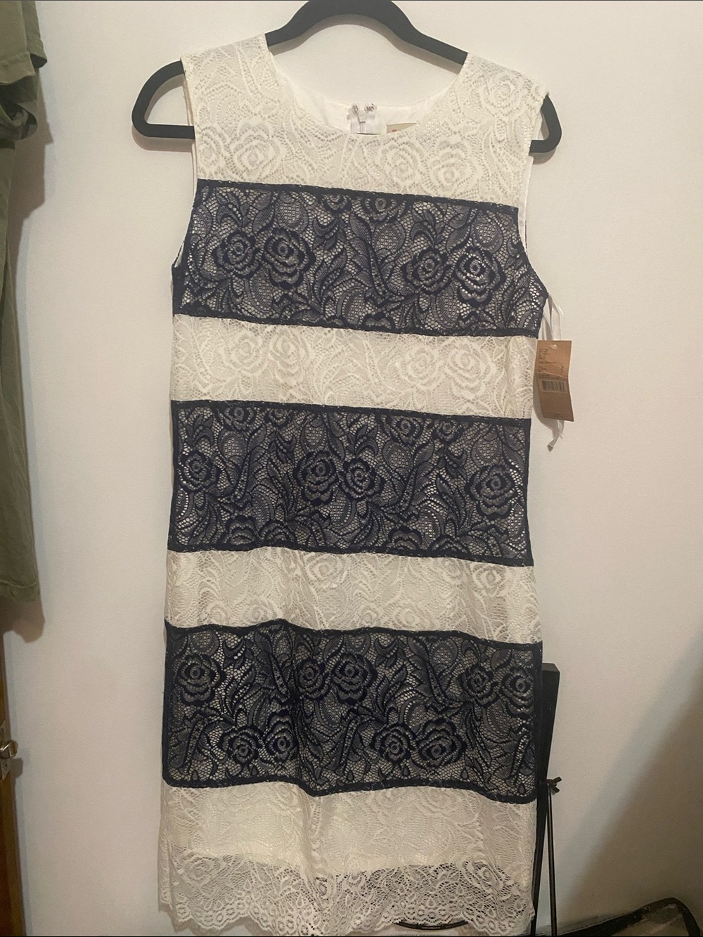 Gianni Bini White and Navy Lace Stripe Sleeveless Skirt